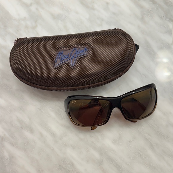 Maui Jim Accessories - Maui Jim Brown Frame Sunglasses with Brown Lenses